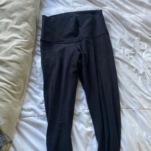 Black lululemon leggings high wasited